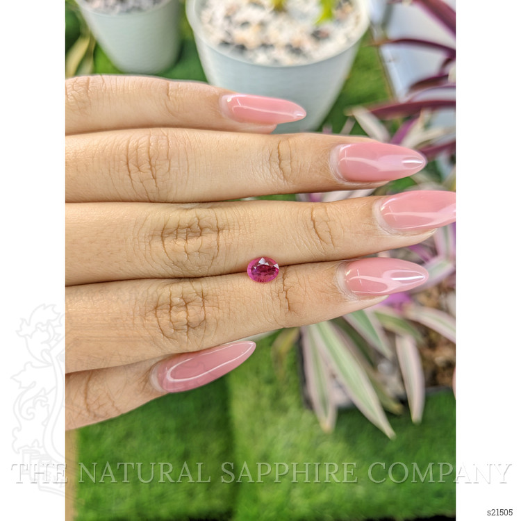 0.60 Ct. Pink Sapphire from Ceylon (Sri Lanka)