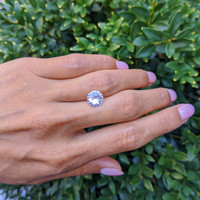 2.64 Ct. Pinkish Purple Sapphire from Ceylon (Sri Lanka) Life Style