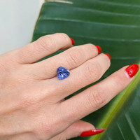 2.75 Ct. Blue Sapphire from Ceylon (Sri Lanka) Life Style