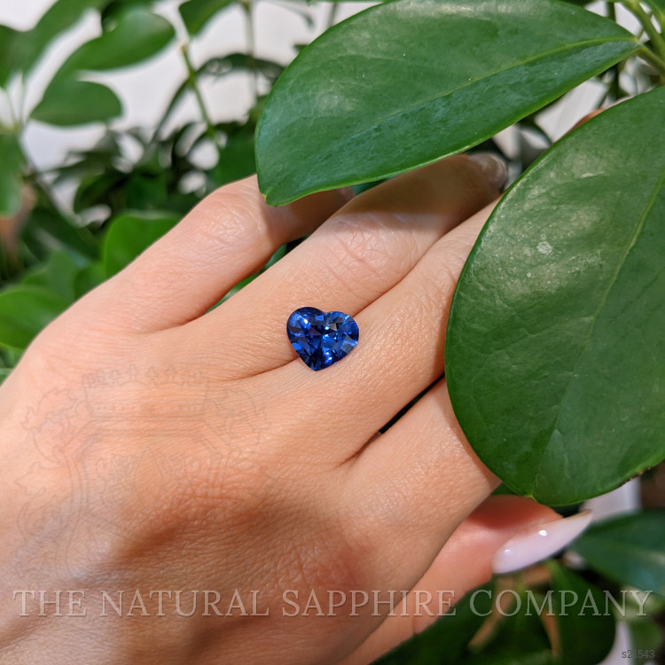 3.28 Ct. Blue Sapphire from Ceylon (Sri Lanka)