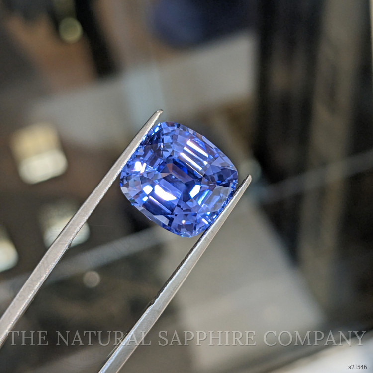 9.92 Ct. Blue Sapphire from Ceylon (Sri Lanka)