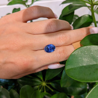 5.01 Ct. Blue Sapphire from Ceylon (Sri Lanka) Life Style