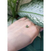 1.73 Ct. Green Sapphire from Ceylon (Sri Lanka) Life Style
