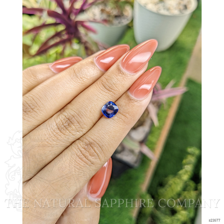 1.30 Ct. Bi Color Sapphire from Ceylon (Sri Lanka)