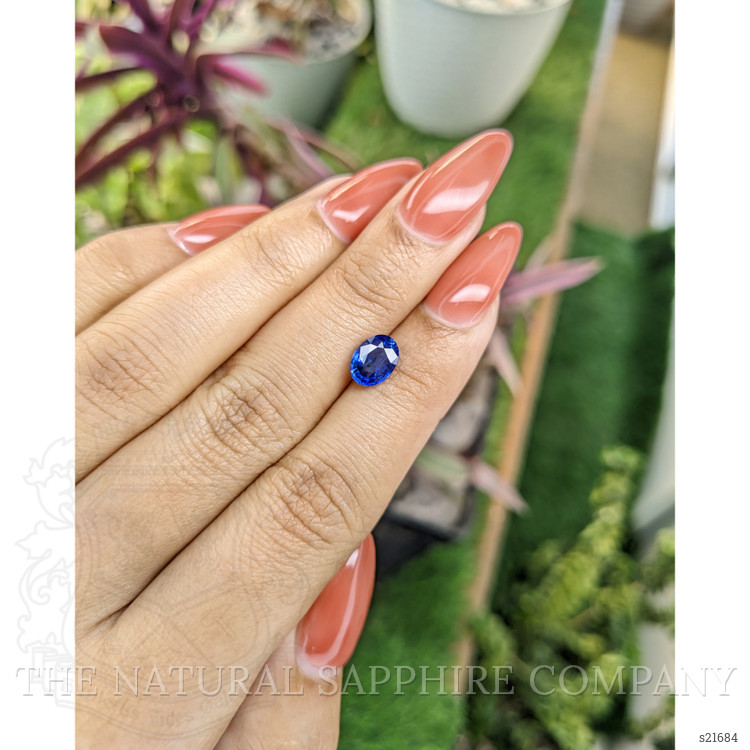1.59 Ct. Blue Sapphire from Ceylon (Sri Lanka)