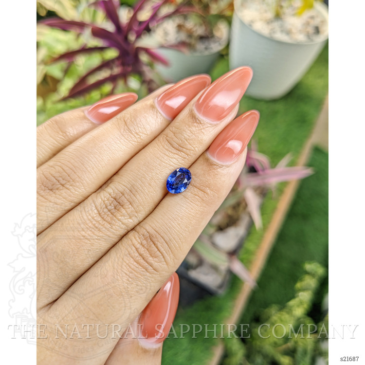 1.72 Ct. Blue Sapphire from Ceylon (Sri Lanka)