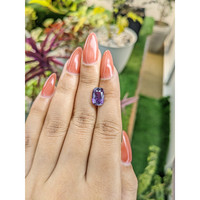 4.68 Ct. Pinkish Purple Sapphire from Ceylon (Sri Lanka) Life Style