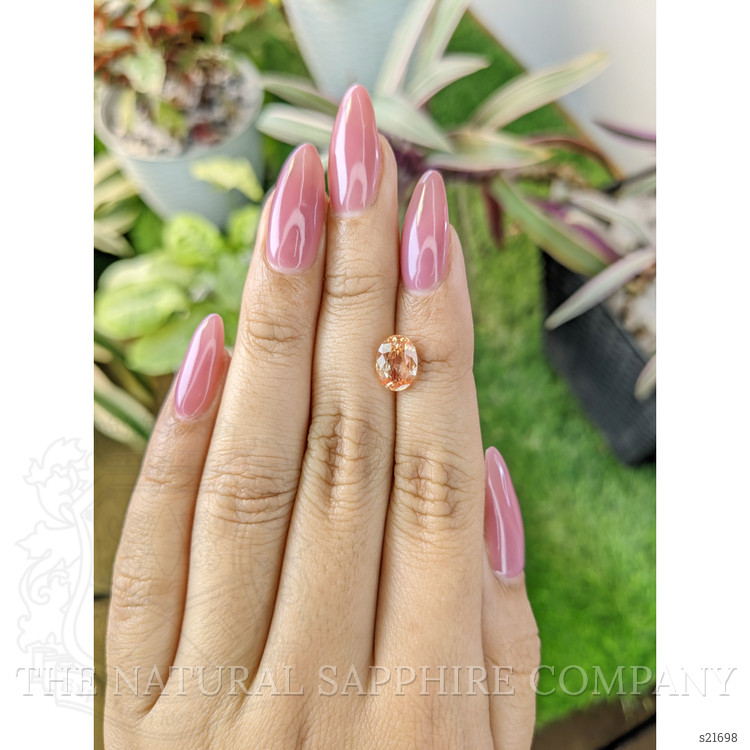 2.16 Ct. Padparadscha Sapphire from Ceylon (Sri Lanka)