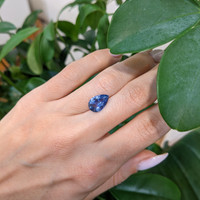 3.77 Ct. Blue Sapphire from Ceylon (Sri Lanka) Life Style