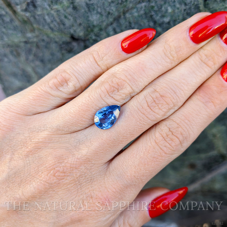 3.77 Ct. Blue Sapphire from Ceylon (Sri Lanka)