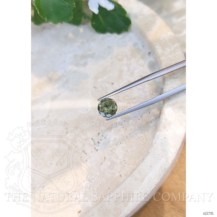 1.78 Ct. Green Sapphire from Ceylon (Sri Lanka)