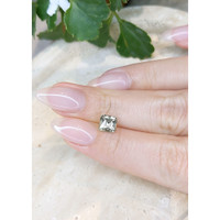 1.50 Ct. Green Sapphire from Ceylon (Sri Lanka) Life Style