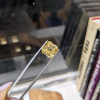 10.55 Ct. Yellow Sapphire from Ceylon (Sri Lanka) Life Style