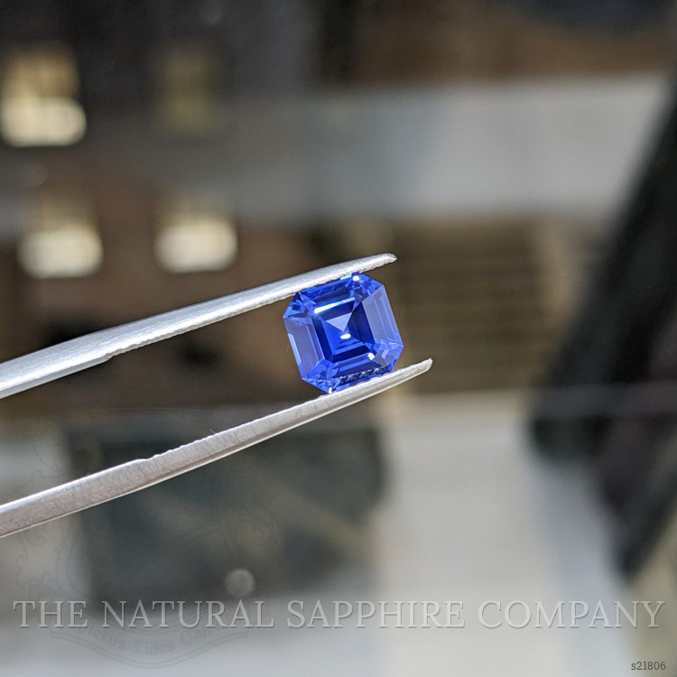 1.73 Ct. Blue Sapphire from Ceylon (Sri Lanka)