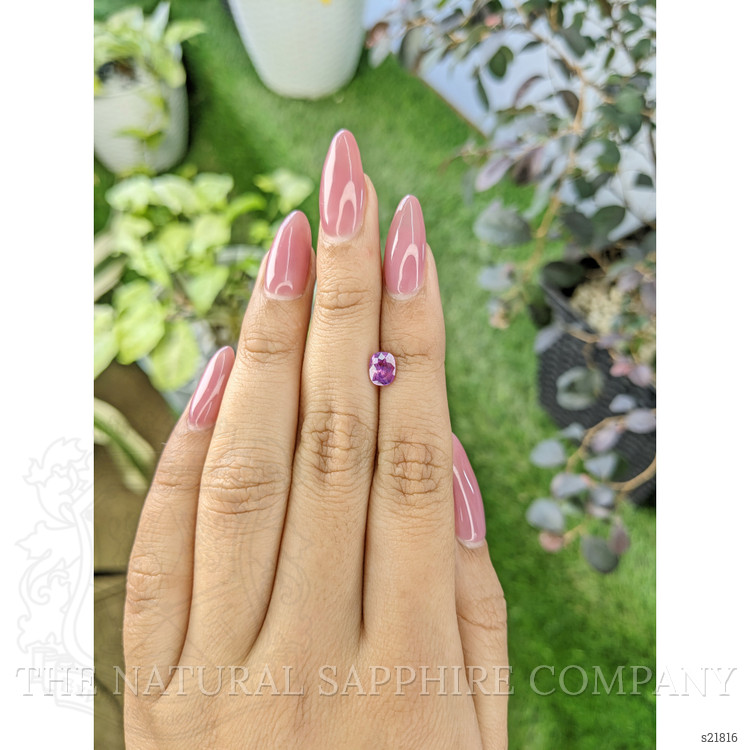 1.05 Ct. Pinkish Purple Sapphire from Ceylon (Sri Lanka)