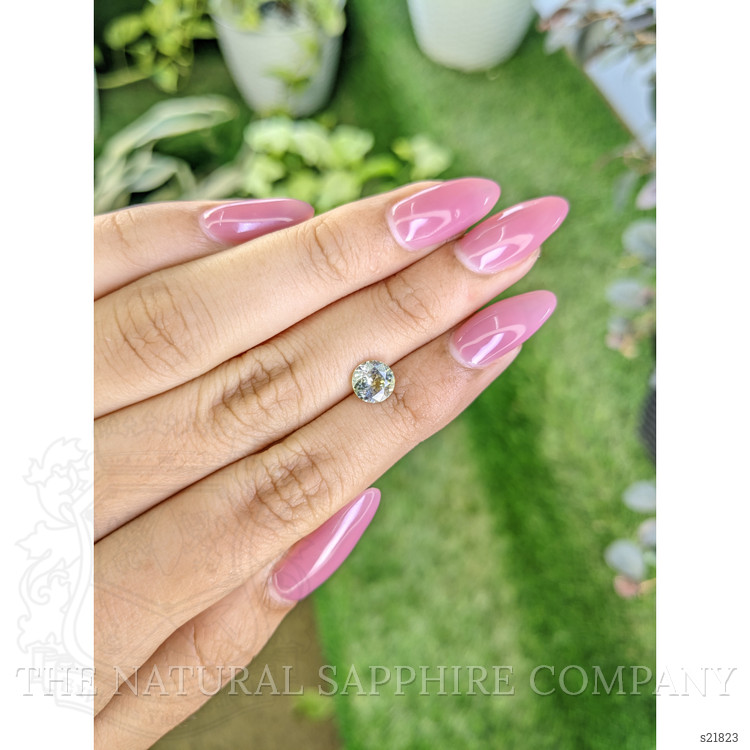 1.23 Ct. Bi Color Sapphire from Ceylon (Sri Lanka)