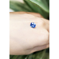 2.11 Ct. Bi Color Sapphire from Nigeria Life Style