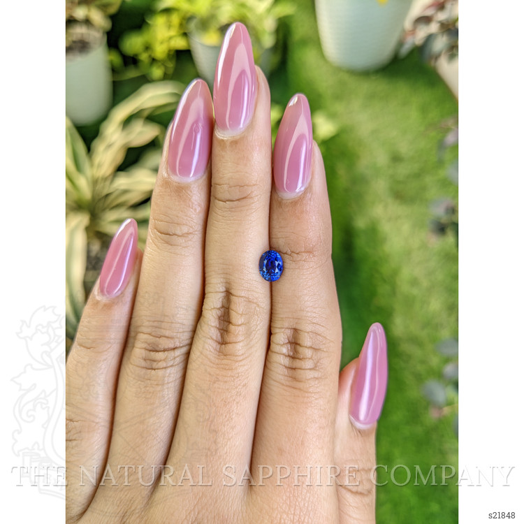 0.98 Ct. Blue Sapphire from Ceylon (Sri Lanka)