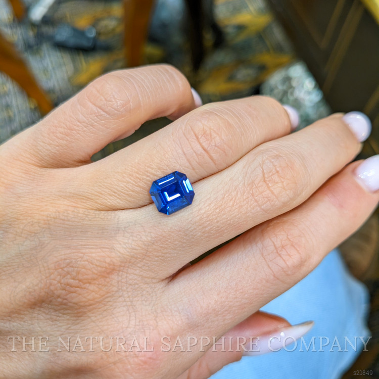 2.60 Ct. Blue Sapphire from Ceylon (Sri Lanka)