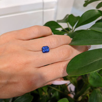 2.07 Ct. Blue Sapphire from Ceylon (Sri Lanka) Life Style