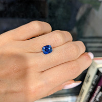 2.36 Ct. Blue Sapphire from Ceylon (Sri Lanka) Life Style