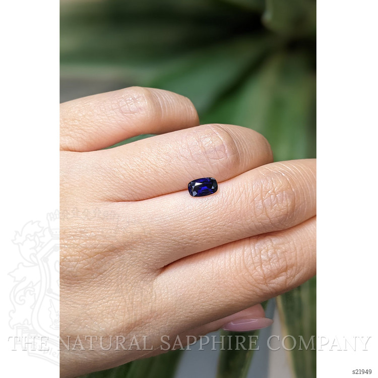 0.91 Ct. Blue Sapphire from Ceylon (Sri Lanka)