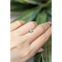 1.77 Ct. Green Sapphire from Ceylon (Sri Lanka) Life Style