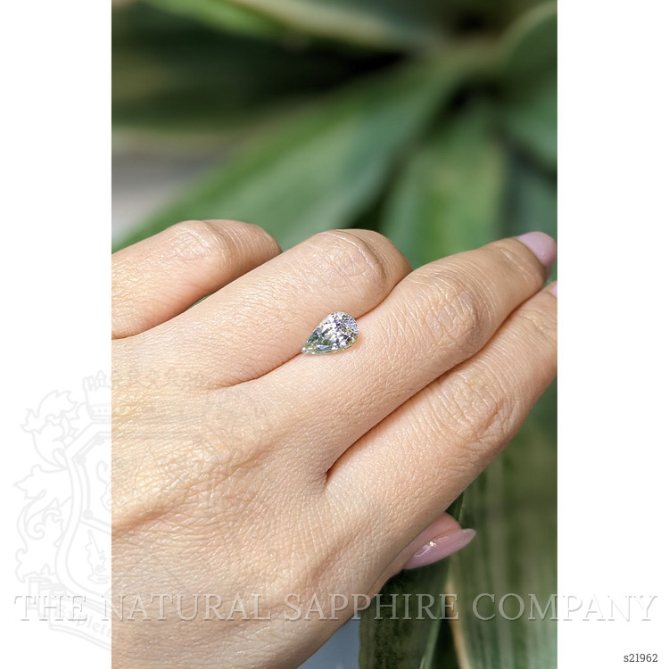 1.77 Ct. Green Sapphire from Ceylon (Sri Lanka)