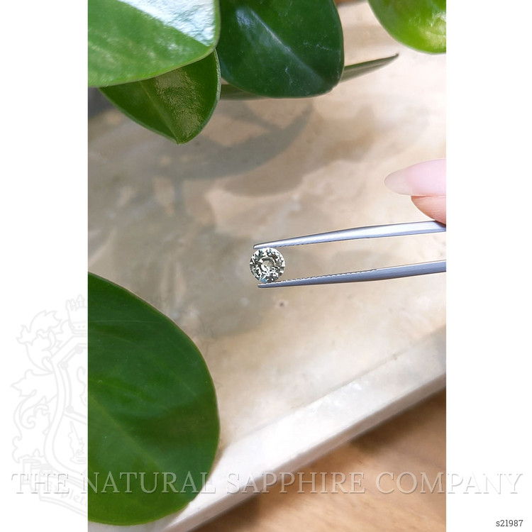 1.37 Ct. Yellow Sapphire from Ceylon (Sri Lanka)