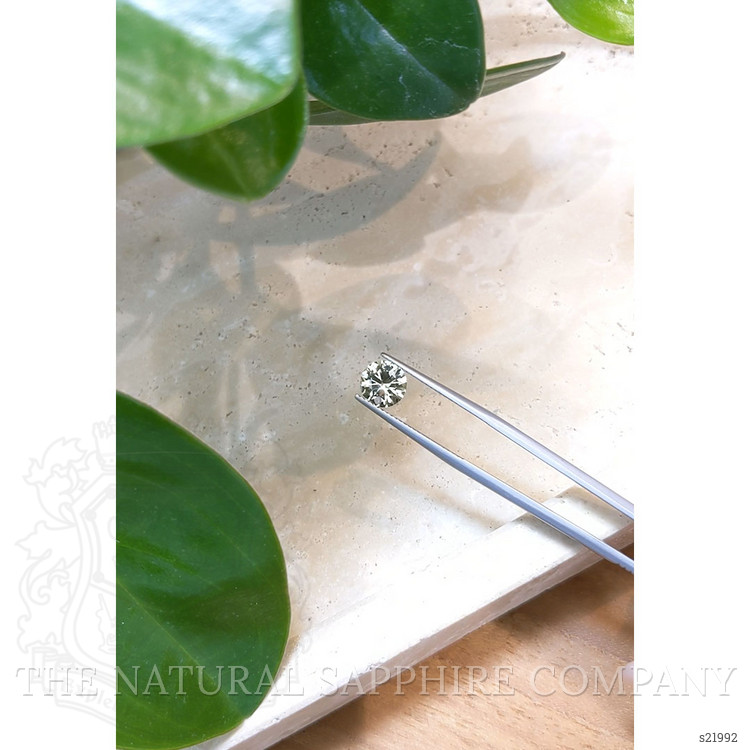 1.86 Ct. Yellow Sapphire from Ceylon (Sri Lanka)