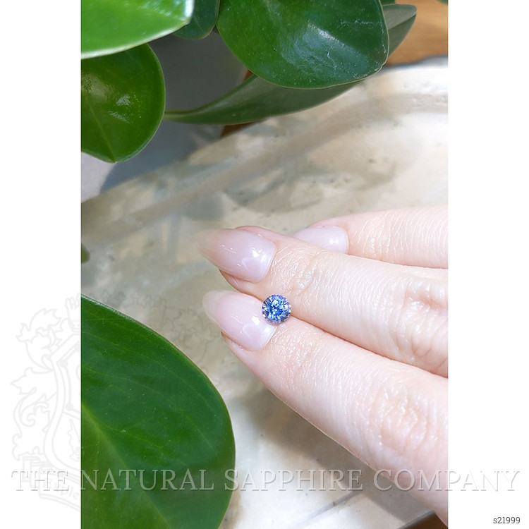 0.97 Ct. Purplish Blue Sapphire from Ceylon (Sri Lanka)