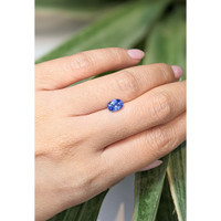 1.17 Ct. Blue Sapphire from Ceylon (Sri Lanka) Life Style