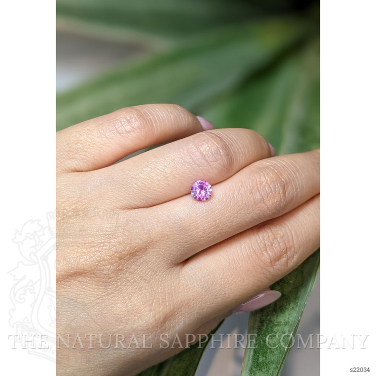 0.89 Ct. Pink Sapphire from Ceylon (Sri Lanka)