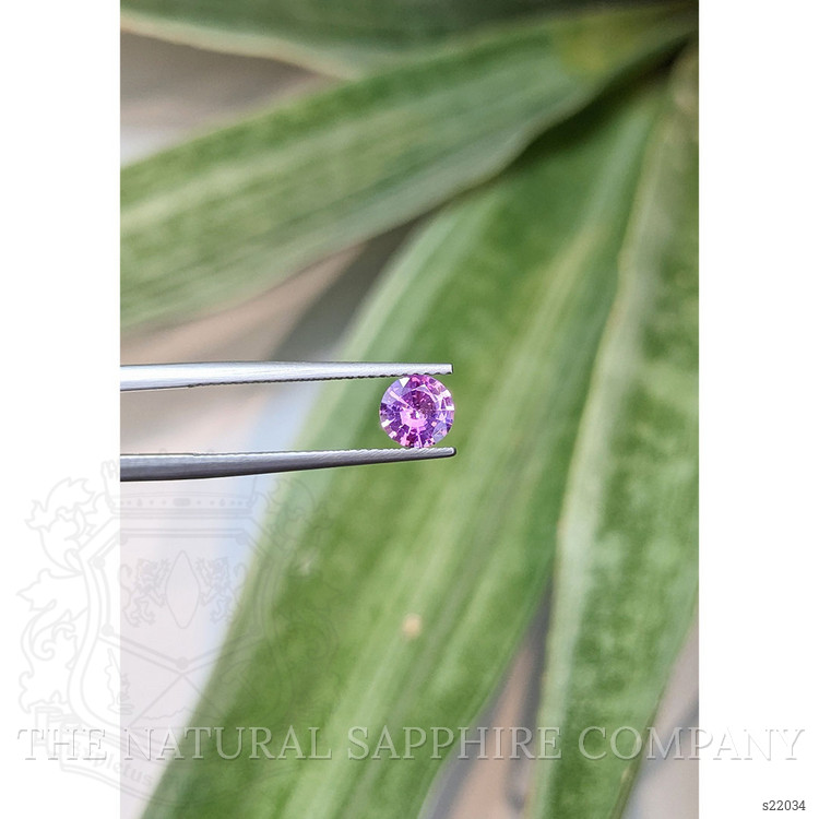 0.89 Ct. Pink Sapphire from Ceylon (Sri Lanka)