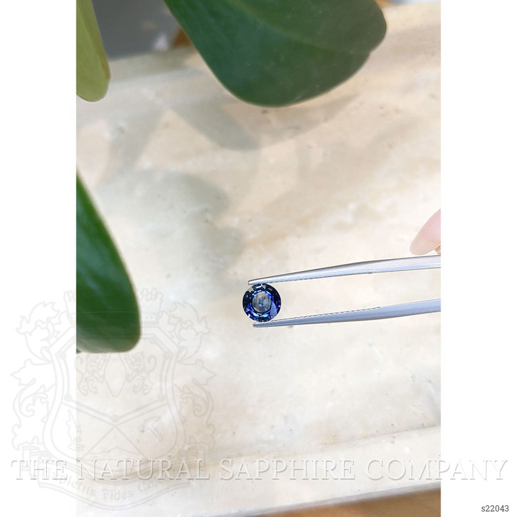 1.09 Ct. Blue Sapphire from Ceylon (Sri Lanka)