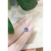 1.74 Ct. Violet Sapphire from Ceylon (Sri Lanka) Life Style