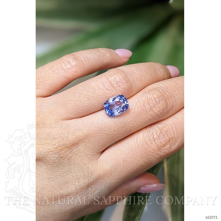 4.53 Ct. Bluish Purple Sapphire from Ceylon (Sri Lanka)