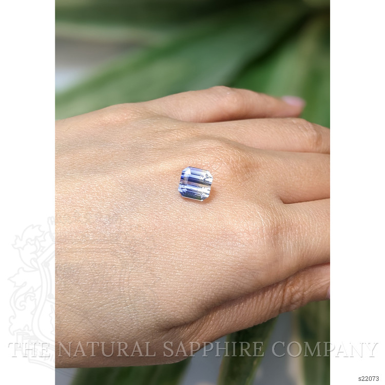 3.97 Ct. Bi Color Sapphire from Ceylon (Sri Lanka)