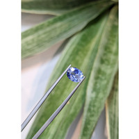 2.47 Ct. Blue Sapphire from Ceylon (Sri Lanka) Life Style