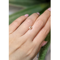 1.17 Ct. Peach Sapphire from Ceylon (Sri Lanka) Life Style