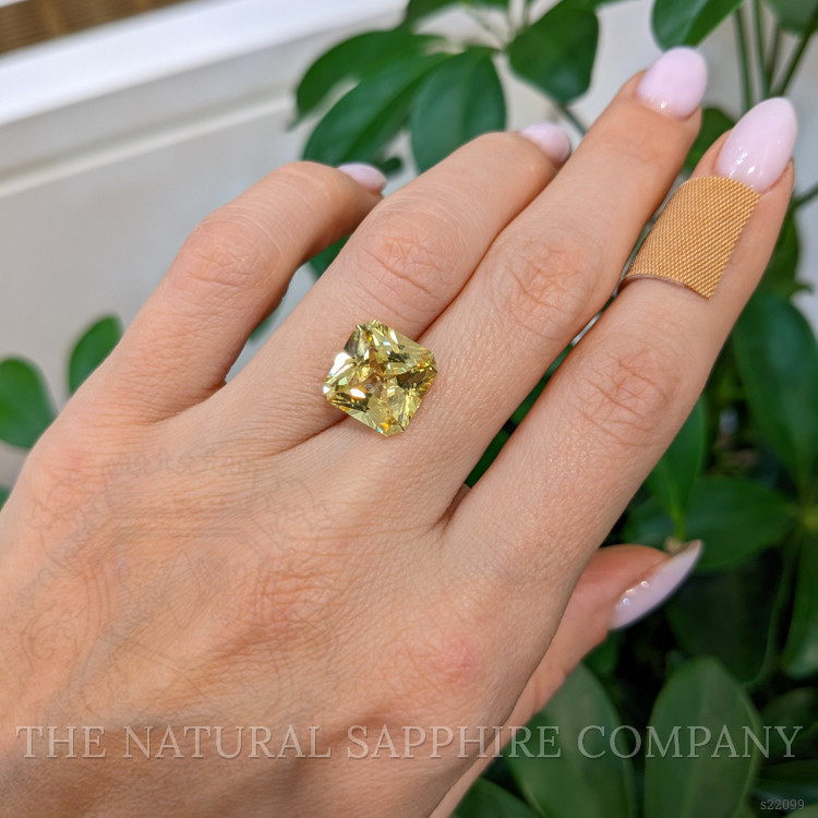 6.99 Ct. Yellow Sapphire from Ceylon (Sri Lanka)