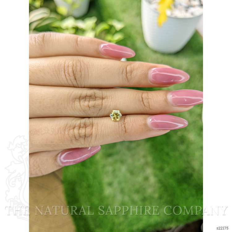 0.81 Ct. Bi Color Sapphire from Ceylon (Sri Lanka)