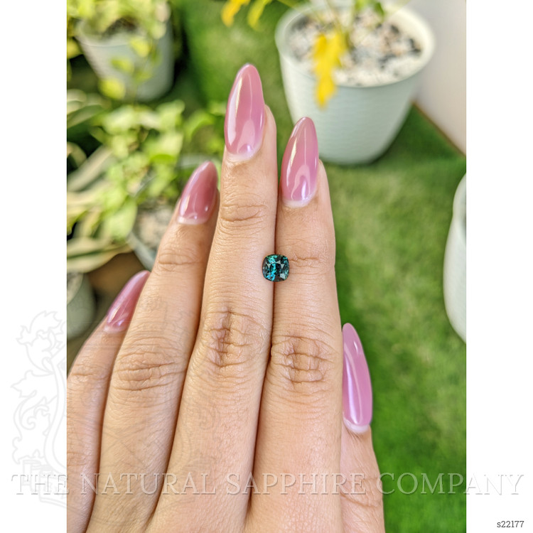 1.05 Ct. Green Sapphire from Ceylon (Sri Lanka)