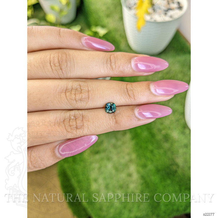 1.05 Ct. Green Sapphire from Ceylon (Sri Lanka)