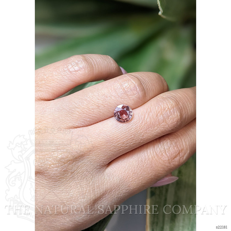 1.57 Ct. Padparadscha Sapphire from Ceylon (Sri Lanka)