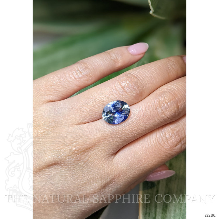 5.43 Ct. Bi Color Sapphire from Ceylon (Sri Lanka)
