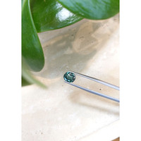 2.07 Ct. Greenish Blue Sapphire from Ceylon (Sri Lanka) Life Style