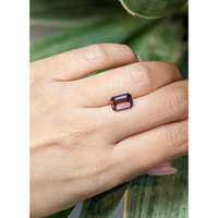 2.74 Ct. Color Change Sapphire from Ceylon (Sri Lanka) Life Style