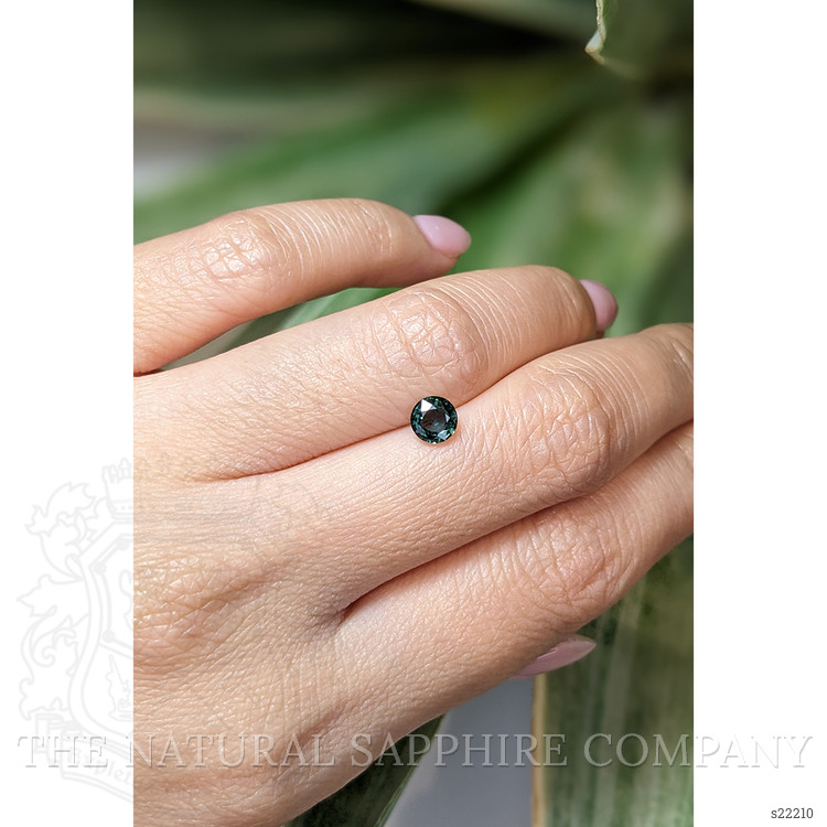 0.81 Ct. Bluish Green Sapphire from Ceylon (Sri Lanka)