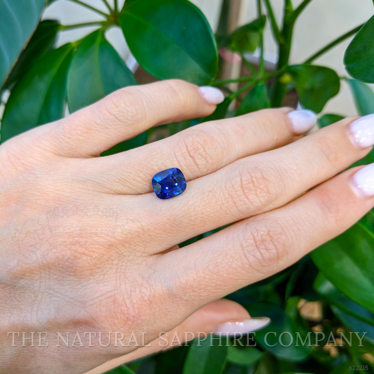 3.08 Ct. Blue Sapphire from Ceylon (Sri Lanka)